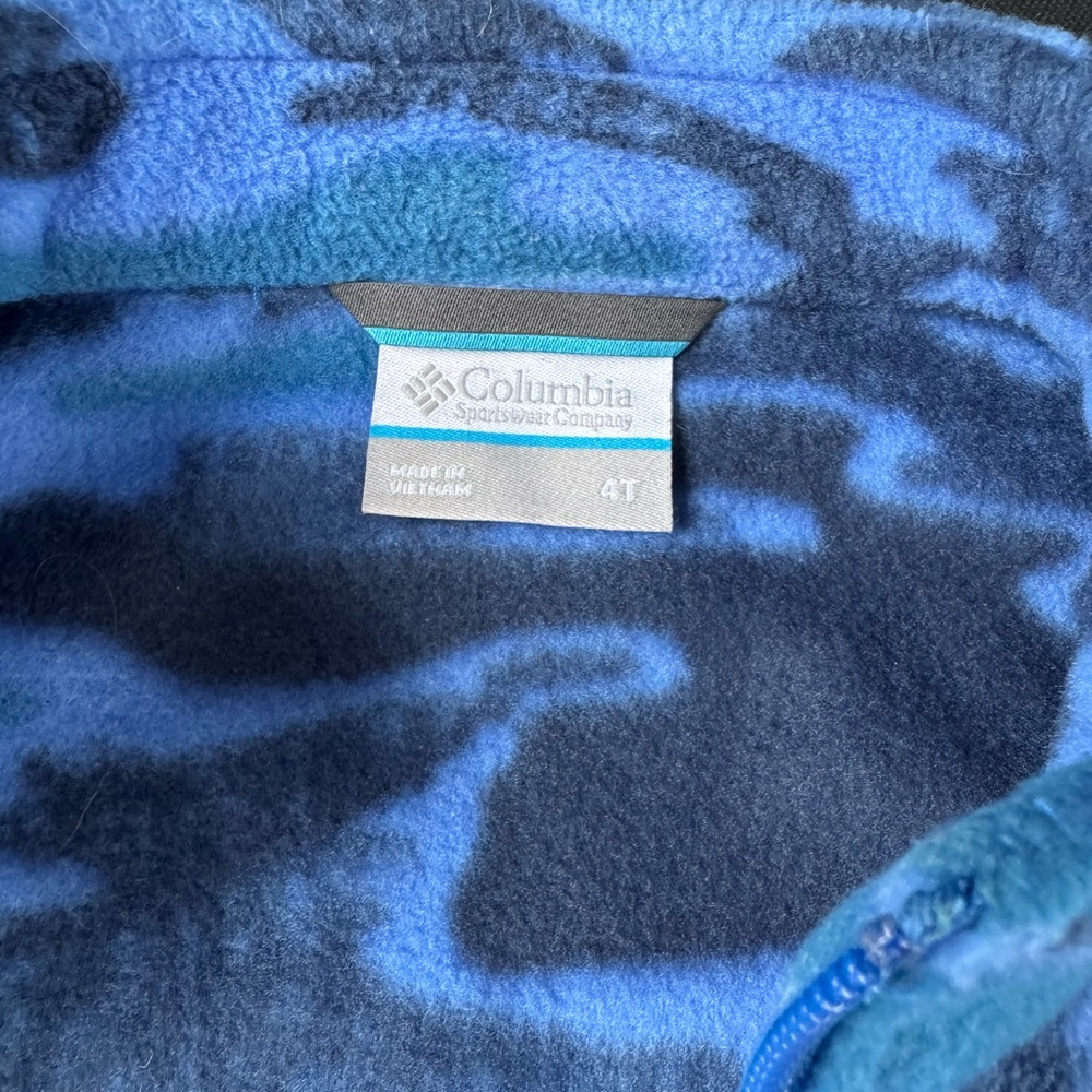 Columbia Blue Patterned Fleece Jacket size 4T - Picture 3 of 4